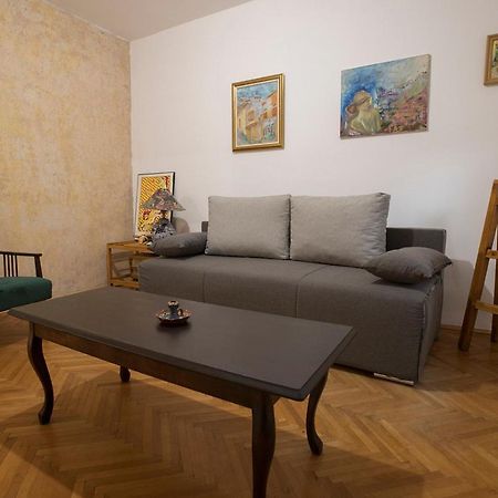 The Pioneers Home 2 Σκόπια Εξωτερικό φωτογραφία